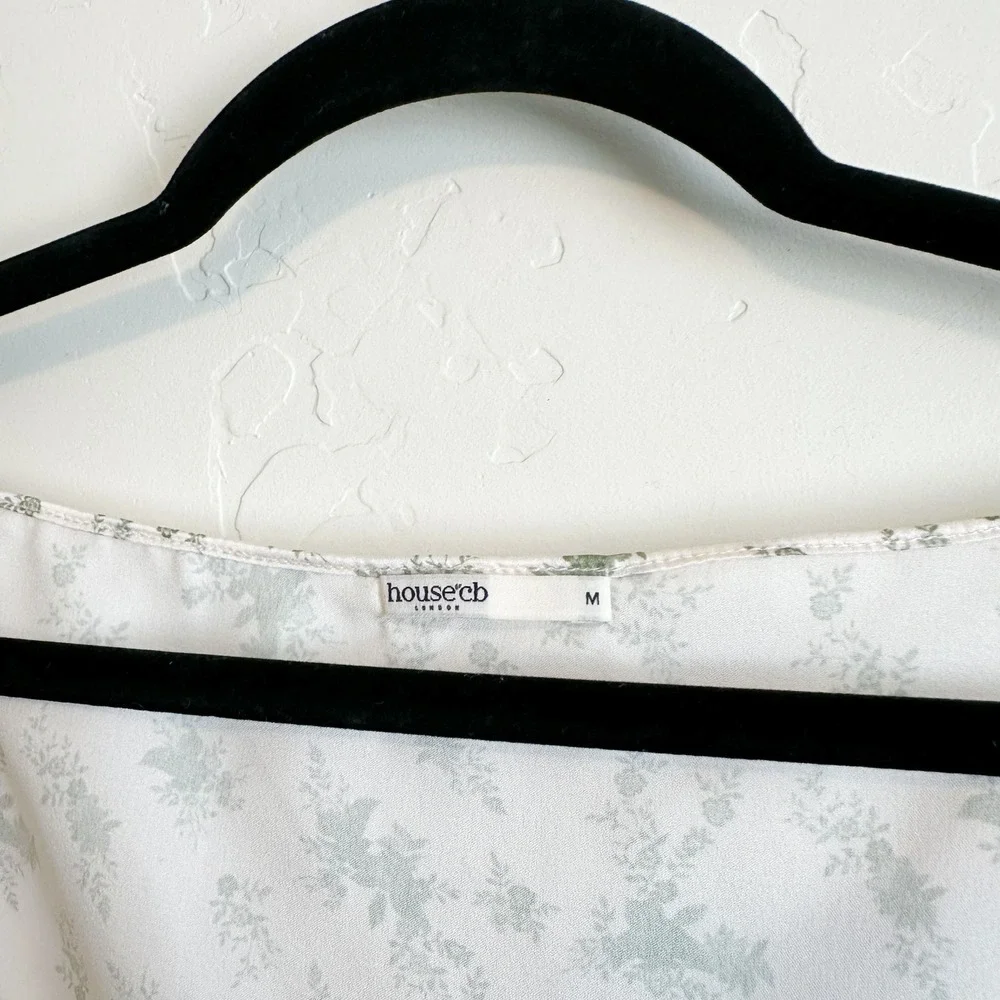 House of CB | Clarissa Garden Print Lace Trim Tie Front Top‎ in Ivory & Green